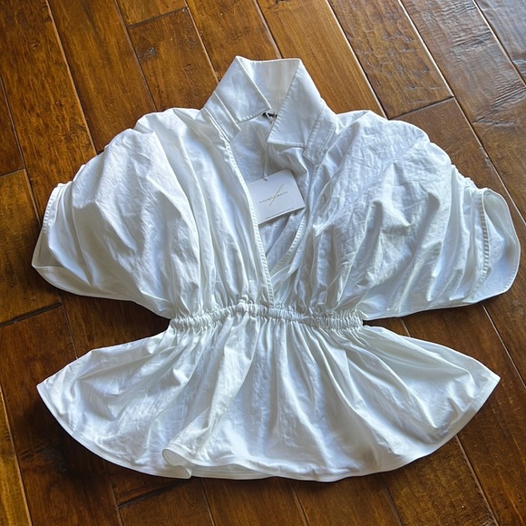 Piece of White Top - Picture 2 of 6